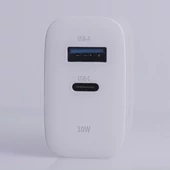 Kép 14/17 - Forever szett hálózati töltőfej 1x USB-C 1x USB 30W + USB-C - USB-C kábel 60W fehér