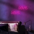 Kép 2/7 - Neon led LOVE dekorációs lámpa rózsaszín